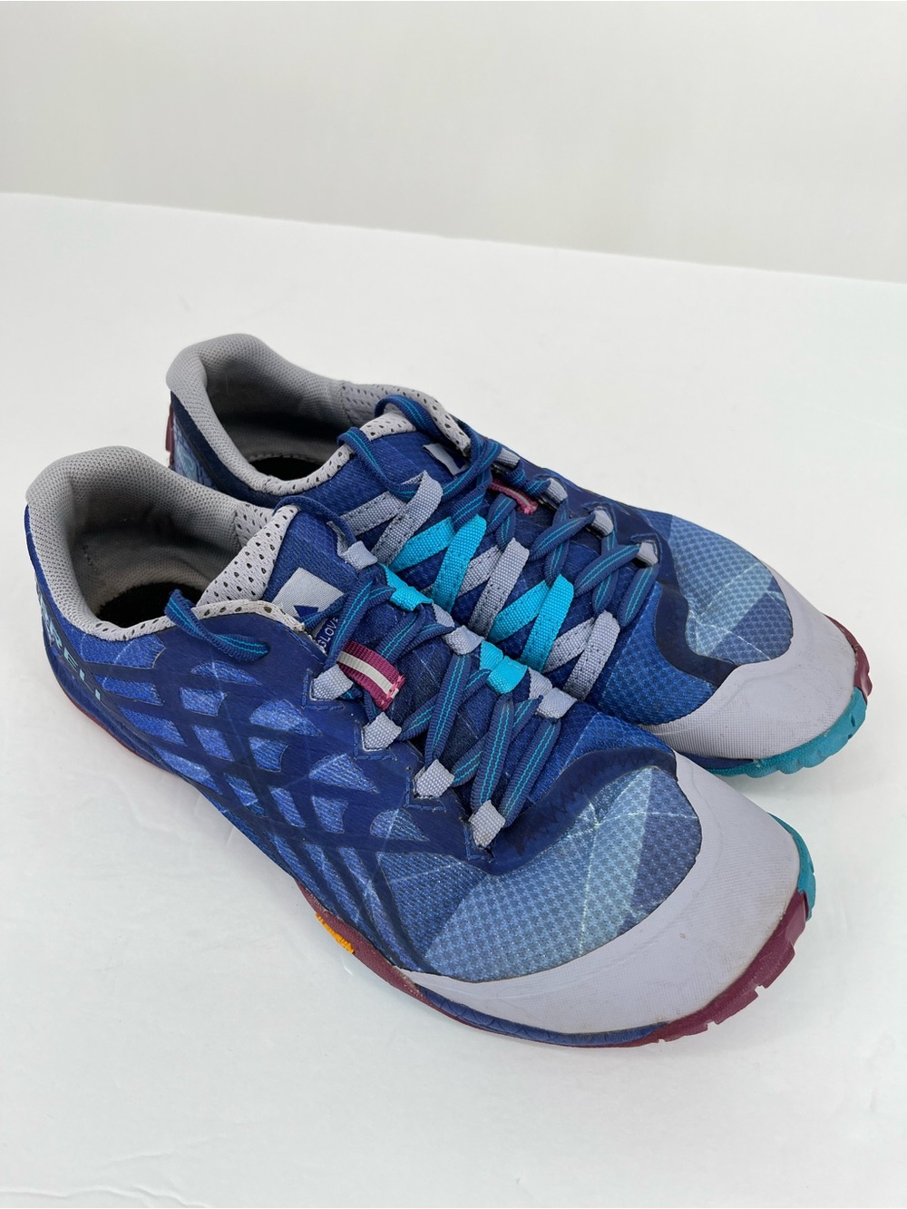 Merrell Trail Glove 4 Barefoot Minimalist Trail Running Shoes Women’s Size 7